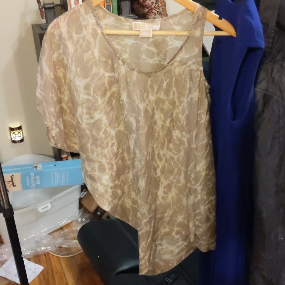 Michael kors silk top sz xs see below much larger